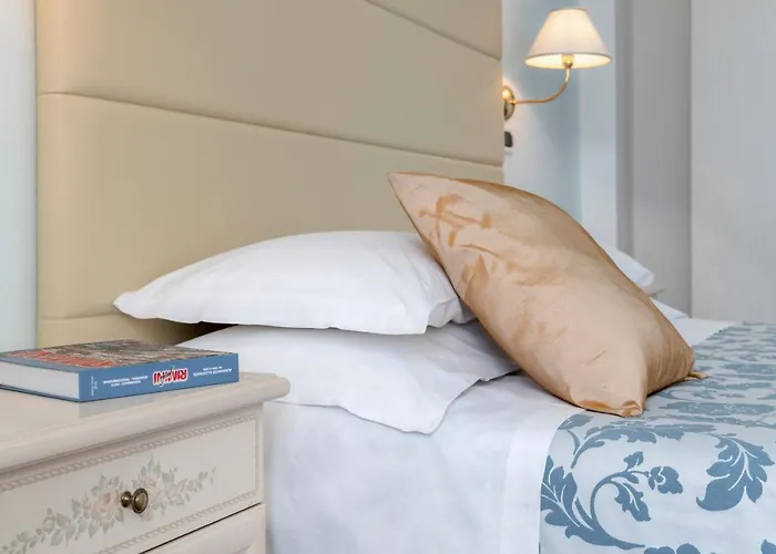 Hotel Carlton Beach Marebello